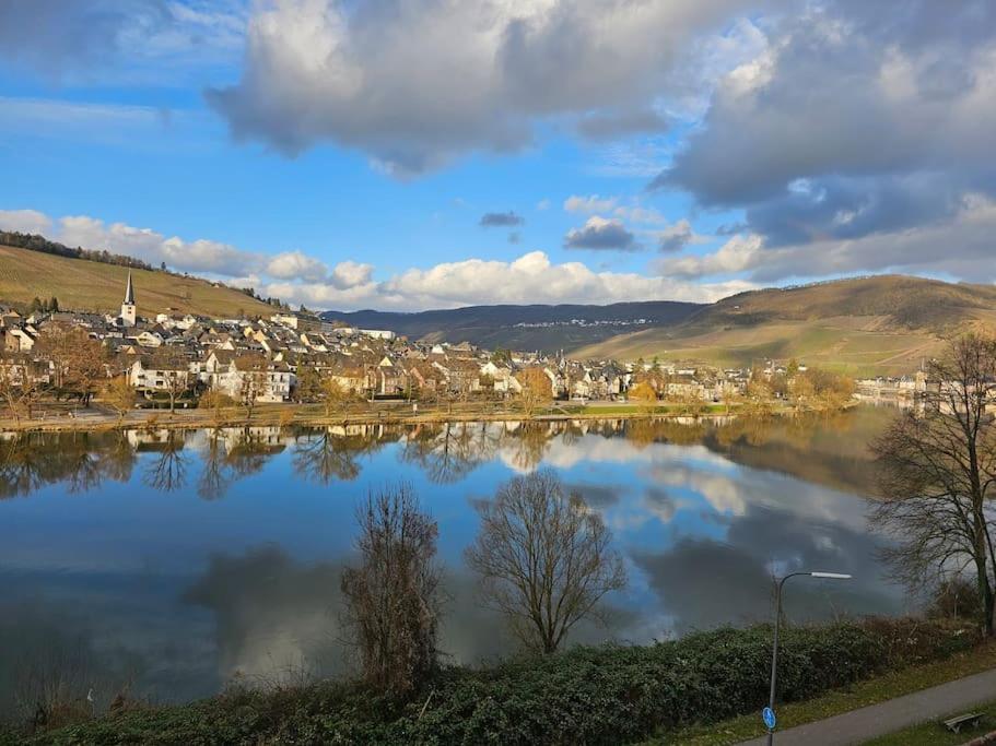 Deluxe 3-Rooms River View, Bernkastel-Kues Exteriör bild